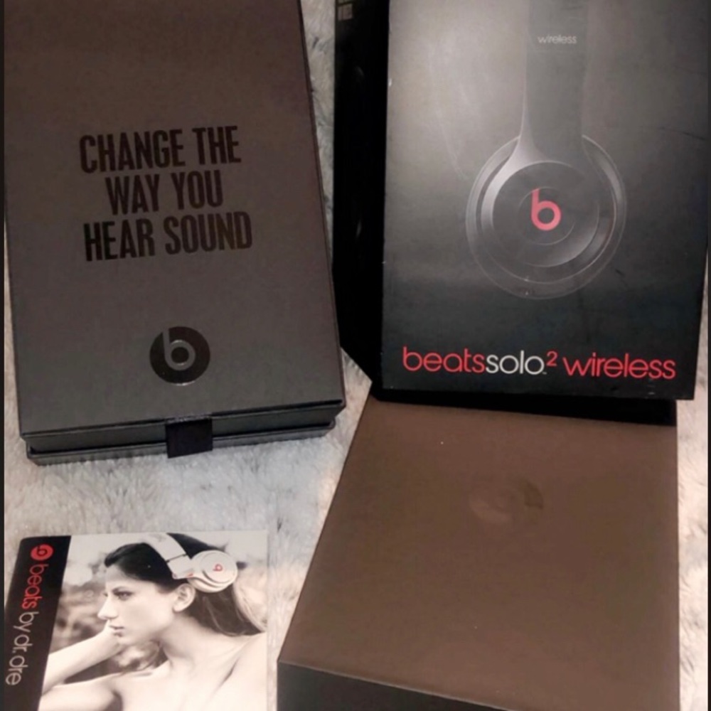 BeatsSolo2 Wireless